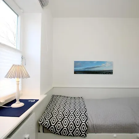 Olhoernstieg 6_ Whg_ 2 * Wyk auf Föhr